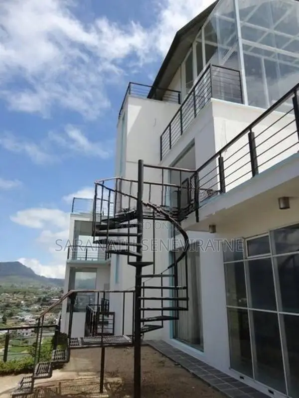 Luxury Hotel For Sale In Nuwaraeliya