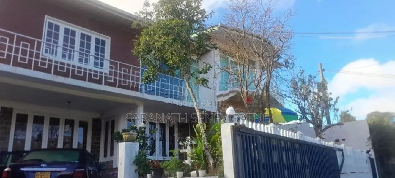 Villa for sale in Nuwara Eliya