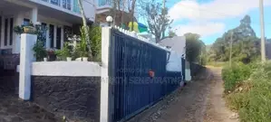 Villa for sale in Nuwara Eliya