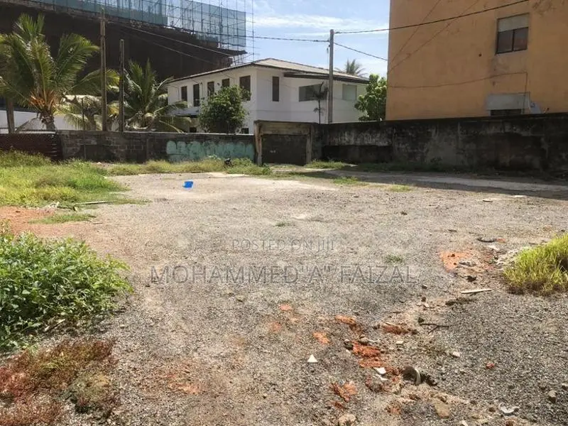 Land For Sale in Jaya Road Bambalapity Colombo.04