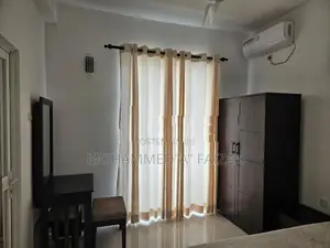 Apartment For Rent in Charlimend Road Wellawathe Colombo.06