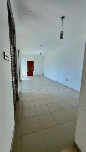 Spacious 7-Bedroom Family Home with Swimming Pool for Sale – Malabe