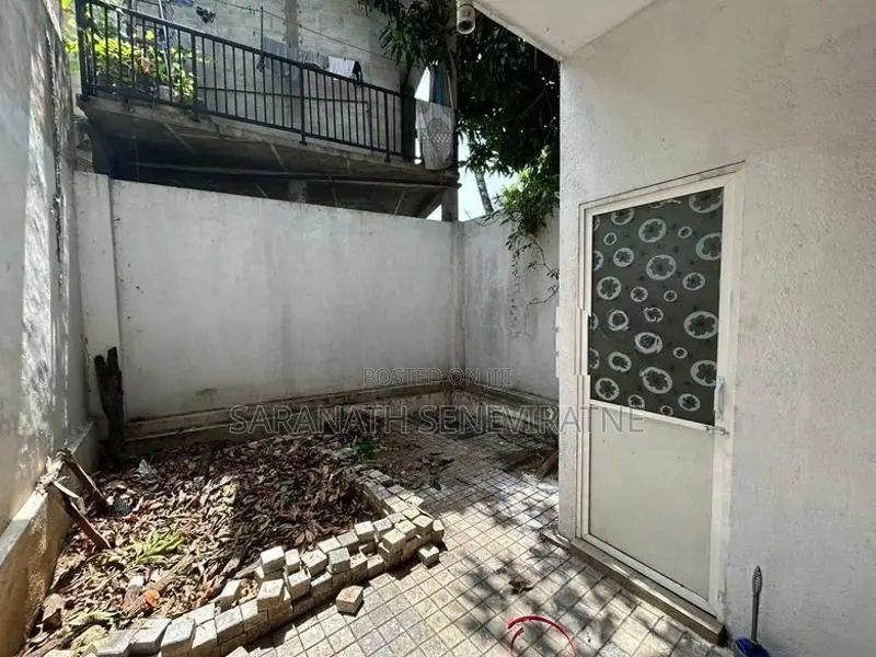3 Story House in Pita Kotte - 4.2 p