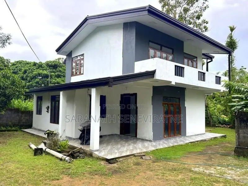 New House in Athurugiriya Bordering a Paddy Field