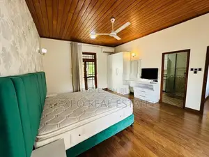 Luxury House for rent in Colombo 7
