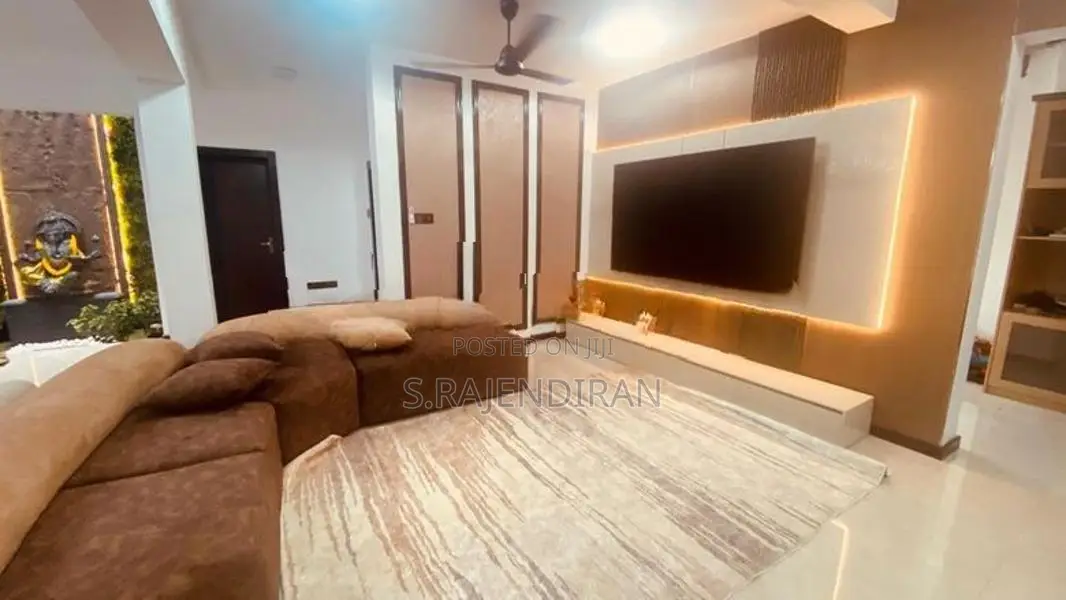 highly quality new furnished townhouse for Rent in colombo 5