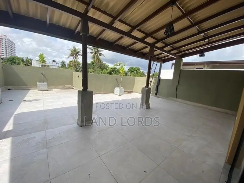 Brand New 4BR House in Quarry Road Dehiwala For Sale