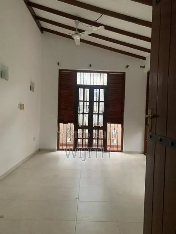 Two Storey House For Sale In Pitakotte