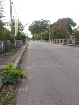 රද්දොලුව - මුතුවාඩිය පර්චස් 20ක්