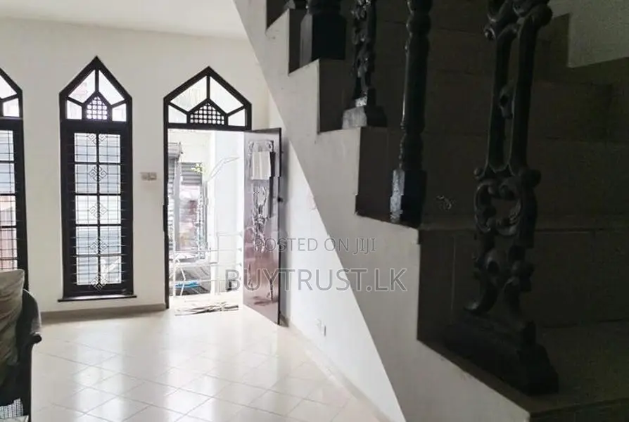 Three Story House for rent in Colombo 06