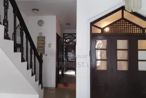 Three Story House for rent in Colombo 06