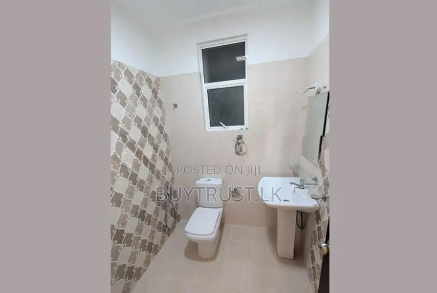 Apartment for sale in Dehiwala