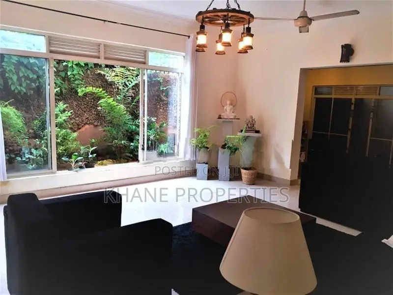 3 Bedrooms House for sale at Nugegoda (Udahamulla)