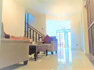 4 Bedrooms House for Sale at – Pitakotte