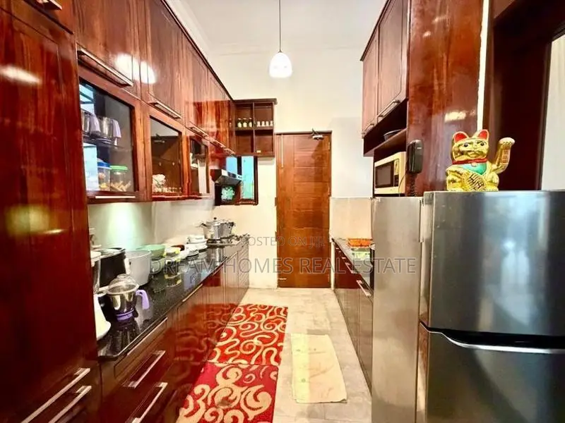 Super Luxury 3-Storey House for Sale in Maharagama