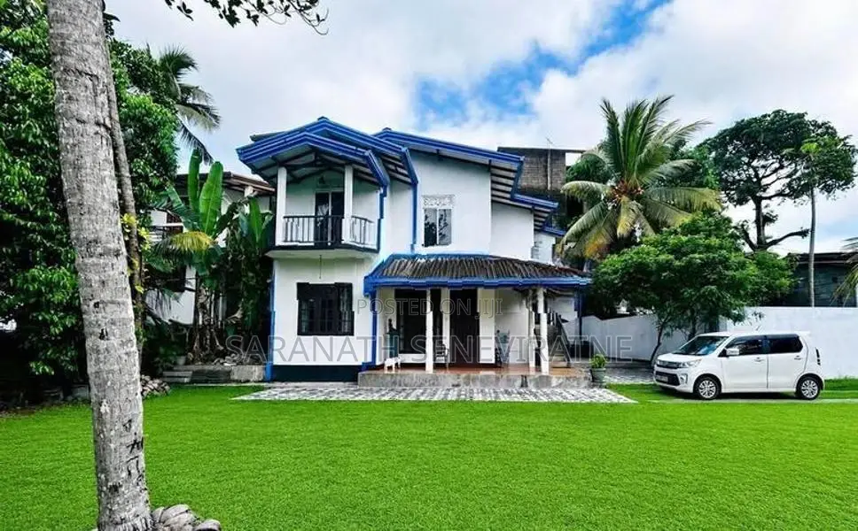 House with 24 Perches in Piliyandala - Bokundara Rd