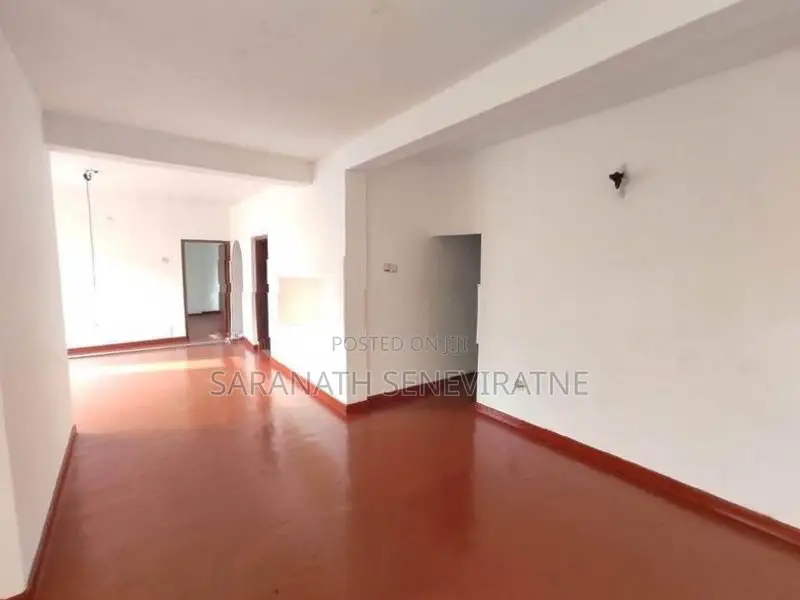 2 Storied House For Sale in Boralesgamuwa - units