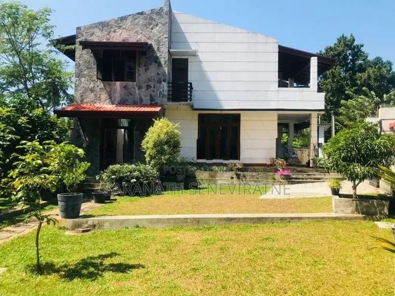 House For Sale in Ja-Ela
