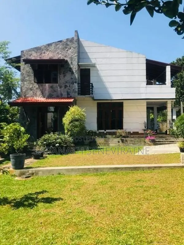 House For Sale in Ja-Ela
