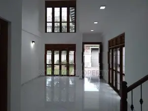 UNCOMMON DESIGNED HOUSE FOR SALE IN PILIYANDALA