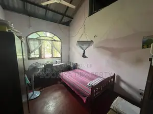 10 PERCHES THALAWATHUGODA HOUSE FOR SALE
