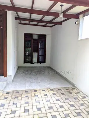 House For Sale - Kesbewa Kindelpitiya Off Bandaragama Rd Piliyandala