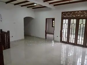 1st Floor of A House for Rent - Yakkala