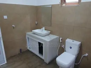 1st Floor of A House for Rent - Yakkala