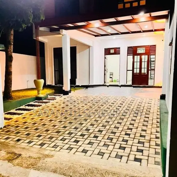 Modern 2 Storey House for Sale – Prime Location Polgasowita Piliyandal