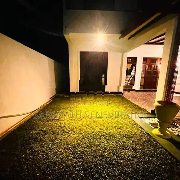 Modern 2 Storey House for Sale – Prime Location Polgasowita Piliyandal