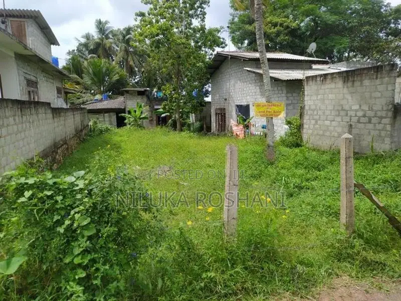 Land for Sale in Polgasowita