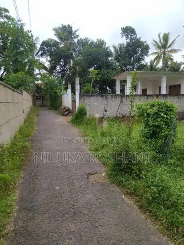 Land for Sale in Polgasowita
