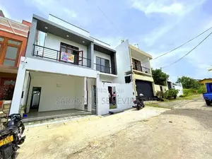 Brand-New Modern Box Type House - Piliyandala Off Gonamadiththa Rd