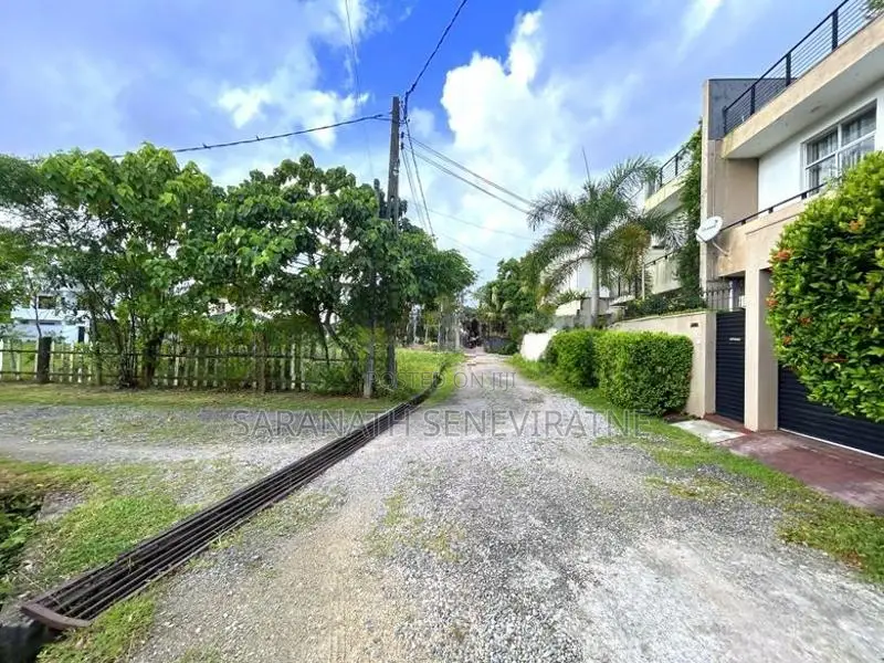 Land in Battaramulla Talahena - Jaya mw For Sale