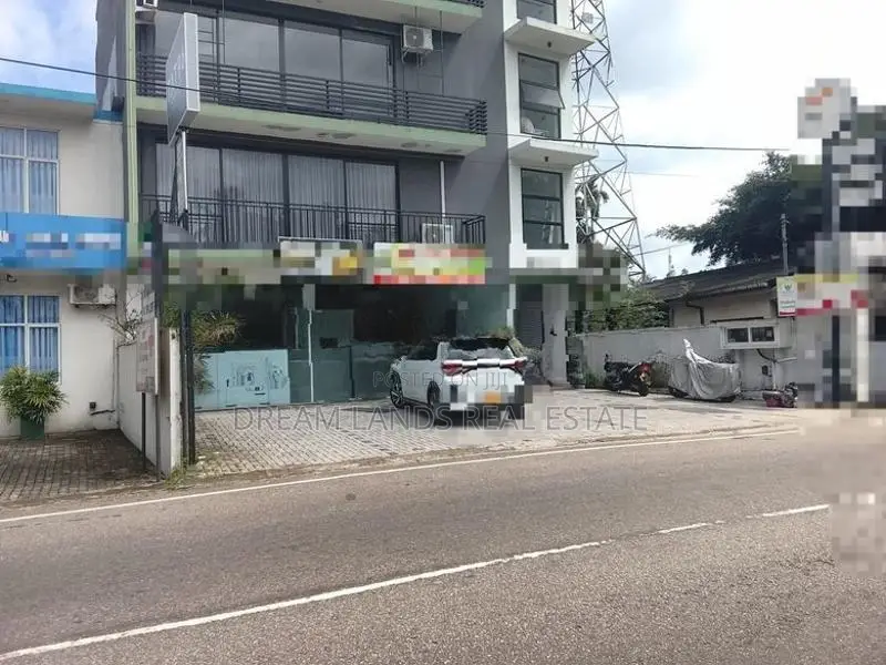 COMMERCIAL BUILDING FOR RENT IN THALAWATHUGODA (SP1350)