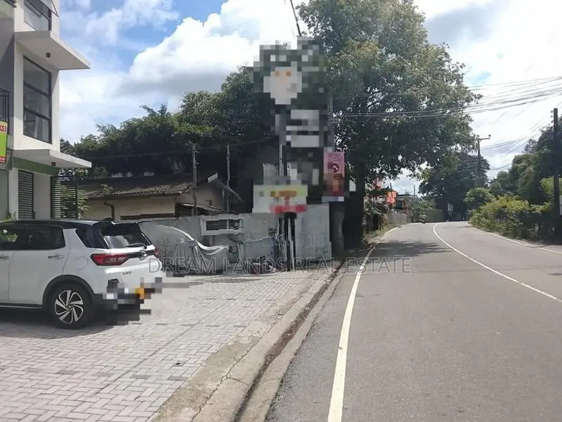 COMMERCIAL BUILDING FOR RENT IN THALAWATHUGODA (SP1350)