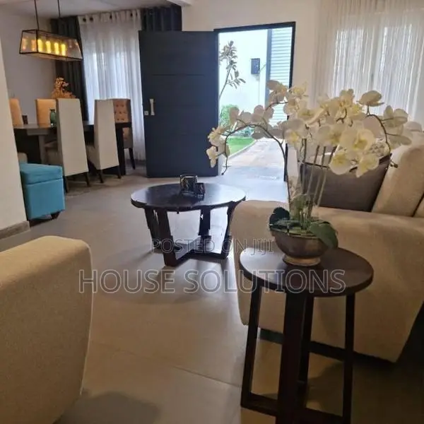 Ratmalana 5-Bedroom House