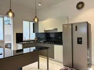 Brand-New Condition Modern House in Homagama
