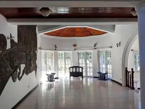 Kandy City Luxury Living - Colonial Type Home 5000 SQFT