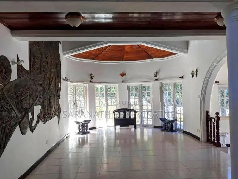 Kandy City Luxury Living - Colonial Type Home 5000 SQFT