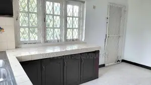 Kandy City Luxury Living - Colonial Type Home 5000 SQFT