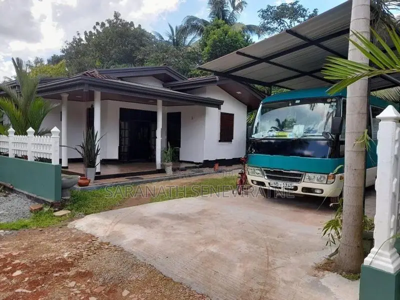 House for Sale in Thudella, Ja -Ela - With SOLAR Income
