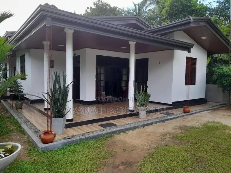 House for Sale in Thudella, Ja -Ela - With SOLAR Income