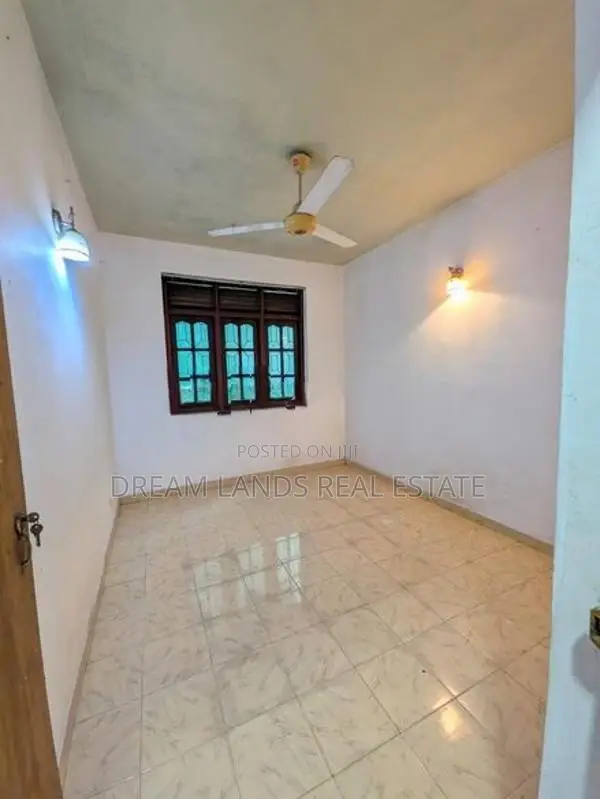Two story stand a lone house for rent piliyandala
