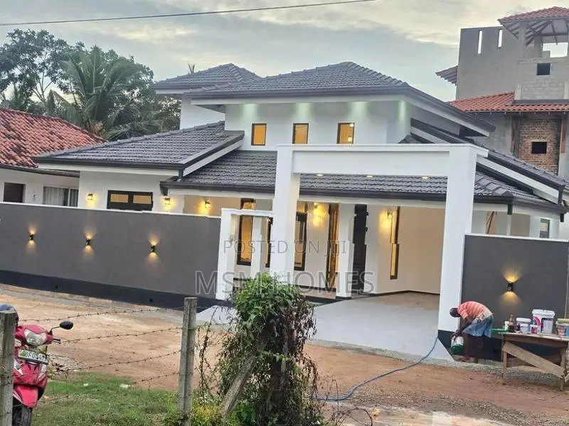 Quality Brand New House For Sale @ Negombo