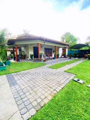 Single Storied House With Beautiful Garden Ja-Ela Udammita
