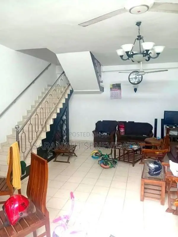 House in New Kolonnawa Road, Moragasmulla, Rajagiriya - 3 Perches