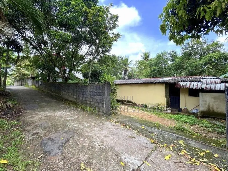 House For Land Value Homagama Galawila Watte - With Rental income