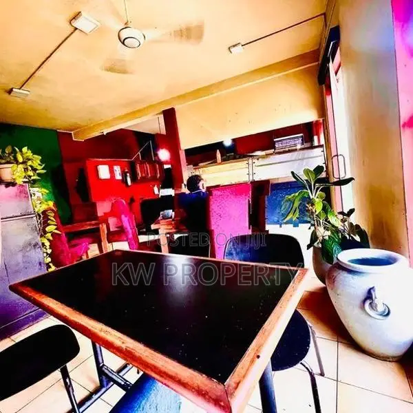 3 story building for sale in peliyagoda