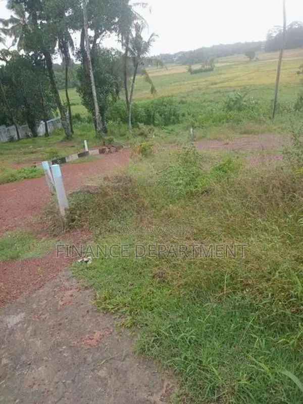 Thalahena Highly Residential Land for Sale Quiet Neighborhood